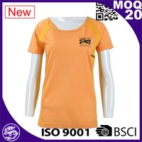 Baju olahraga lengan pendek oranye wanita