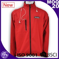 jaket olahraga tahan air unisex merah