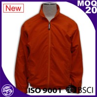 desain sederhana jaket jaket merah kosong